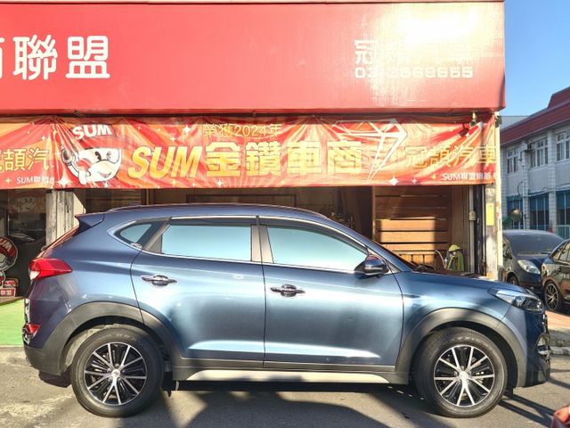 認證車 全程原廠保養 車況佳 無待修 全景大天窗 360環景 盲點偵測 電尾門 電動椅 配備超多 歡迎預約賞車  第5張相片