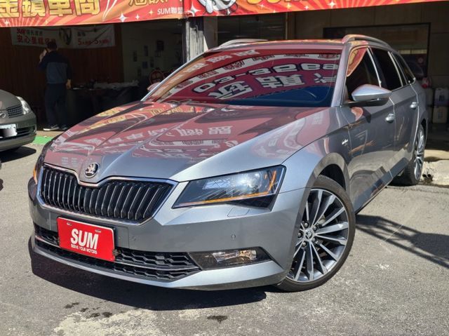 認證車 極品美車 尊榮動力L&K版 一手車庫車 全程原廠保養 只跑6萬多 4X4 280匹大馬力 全景天窗 超多配備  第1張相片