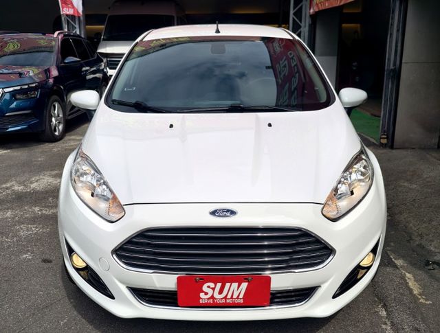 頂級運動S版 定期保養 車況讚 I-KEY 恆溫 前後行車紀錄器 代步車首選 好開好養稅金省 0頭款 可全貸  第3張相片