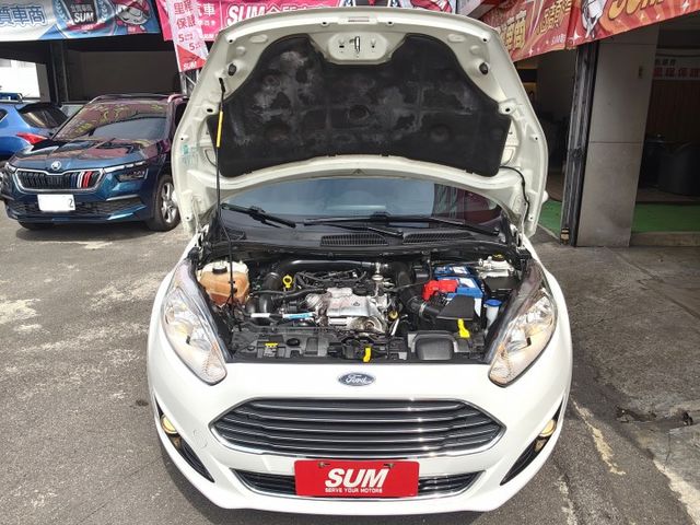 頂級運動S版 定期保養 車況讚 I-KEY 恆溫 前後行車紀錄器 代步車首選 好開好養稅金省 0頭款 可全貸  第17張相片