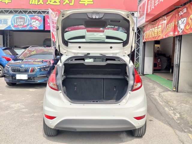 頂級運動S版 定期保養 車況讚 I-KEY 恆溫 前後行車紀錄器 代步車首選 好開好養稅金省 0頭款 可全貸  第18張相片