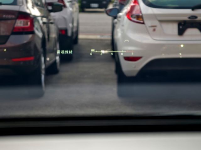 認證車 頂級旗艦版 極品美車 車況極佳 享一年2萬公里保固 0頭款 可全貸  第16張相片