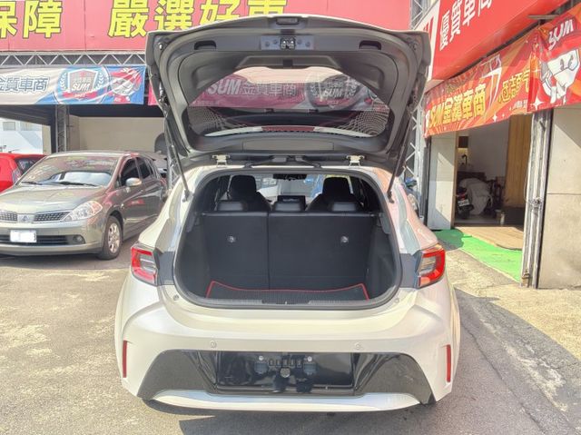 認證車 頂級旗艦版 極品美車 車況極佳 享一年2萬公里保固 0頭款 可全貸  第17張相片