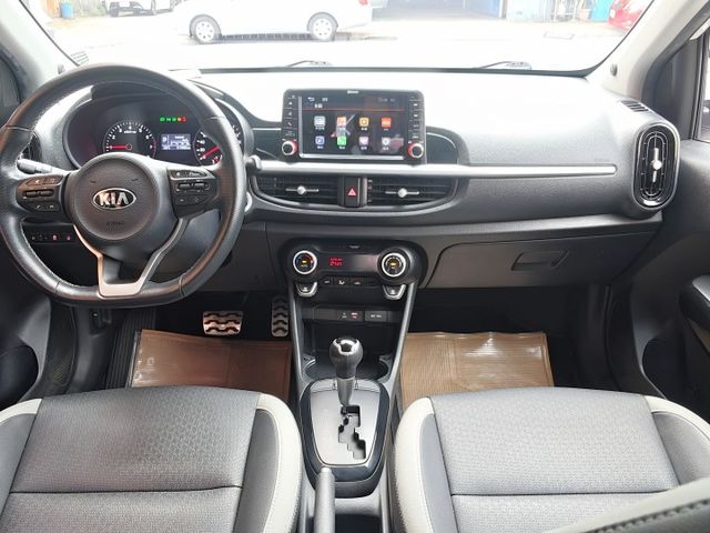 認證車 X-LINE版 只跑3萬多 全車美茲茲 定速 盲點 導航 恆溫 倒車顯影 0頭款 可全貸  第6張相片