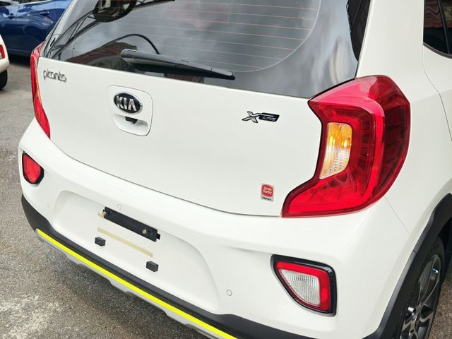 認證車 X-LINE版 只跑3萬多 全車美茲茲 定速 盲點 導航 恆溫 倒車顯影 0頭款 可全貸  第19張相片