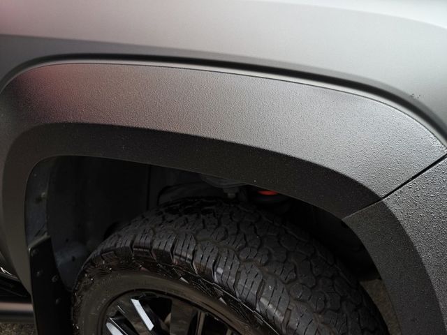 認證車 頂級Aventura版 新車198.8萬 消光灰 超有質感 加裝安卓機 360環景 前保桿側踏防撞漆 車美無暇  第16張相片