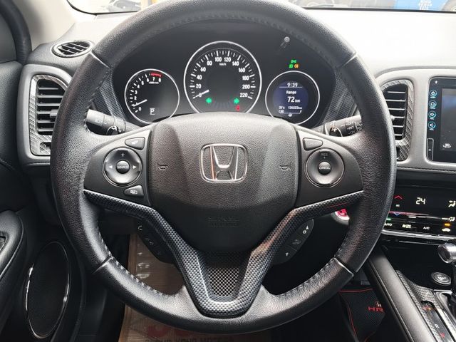 認證車 頂級S版 全程原廠保養 底盤安淨無漏油 內裝乾淨無異味 車美便宜賣 享2年5萬保固 0頭款 可全貸  第9張相片