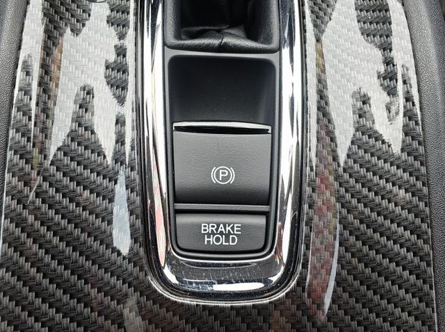 認證車 頂級S版 全程原廠保養 底盤安淨無漏油 內裝乾淨無異味 車美便宜賣 享2年5萬保固 0頭款 可全貸  第16張相片