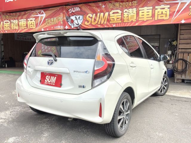 認證車 內裝乾淨無異味 車美無暇 每天上下班油錢真的差很多 小車好開好停 這台很剛好 0頭款 可全貸 歡迎預約試乘  第2張相片