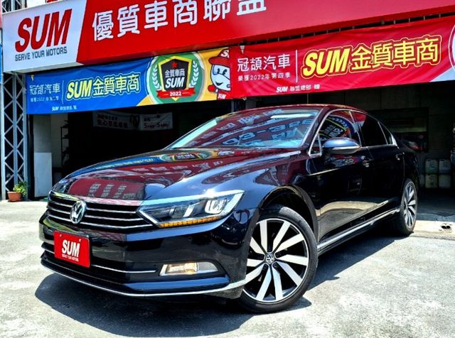 一手車庫車 有認證 柴油 400TDI 加裝ACC跟車 盲點偵測 車道置中 自動停車 車美無瑕疵 省油有力馬力大 可全貸  第1張相片