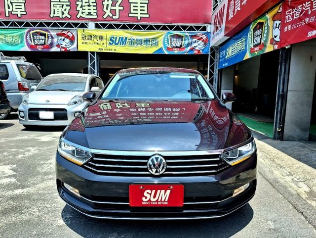 一手車庫車 有認證 柴油 400TDI 加裝ACC跟車 盲點偵測 車道置中 自動停車 車美無瑕疵 省油有力馬力大 可全貸  第3張相片