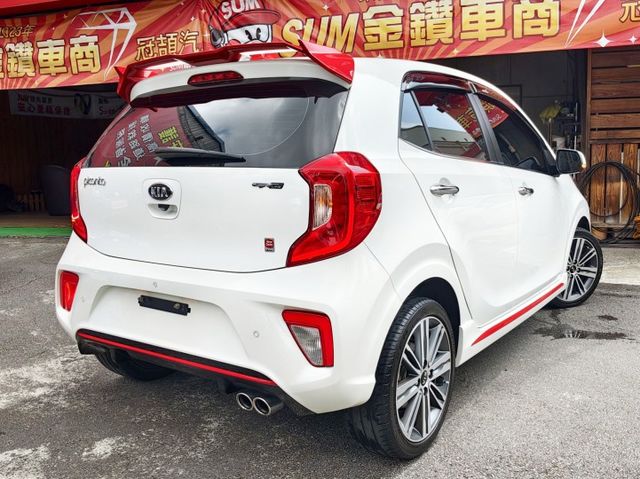 認證車 GT-LINE版 只跑6萬多 帥氣外型 精緻內裝 配備豐富 歡迎預約試乘 0頭款 可全貸  第2張相片