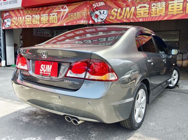 一手車庫車 前車主很顧車 車況很好 無待修 經典銷售冠軍車種 好開好養沒毛病 輕鬆擁有 代步車首選  第2張相片