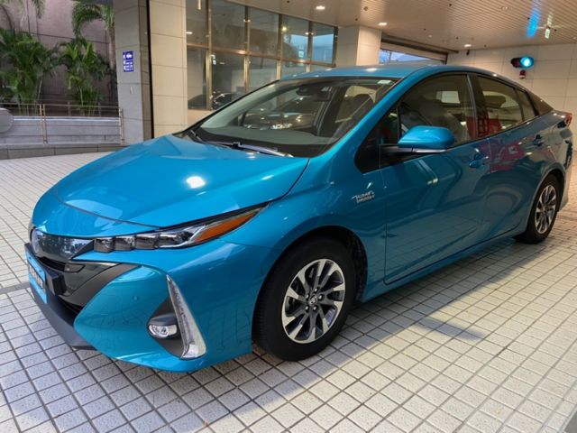 Toyota 豐田prius Phv 中古車的價格 Findcar 找車網