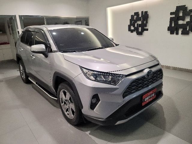 RAV4 2.0  第3張相片