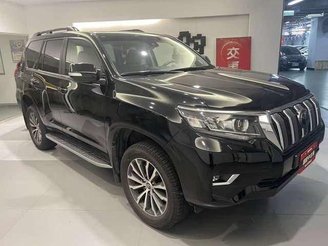 PRADO 2.8  第3張相片