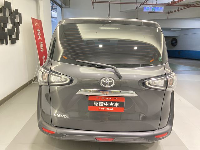 SIENTA 1.8  第6張相片