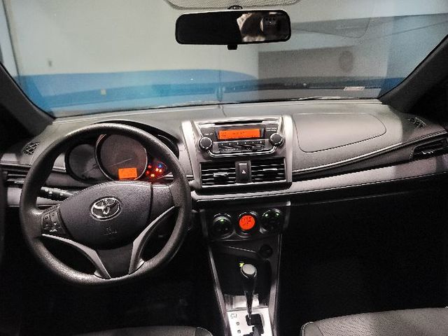 YARIS 1.5  第7張相片