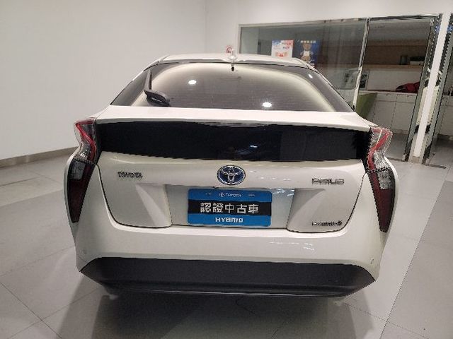 PRIUS 1.8  第6張相片
