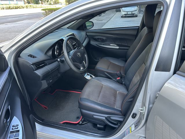 YARIS 1.5  第8張相片