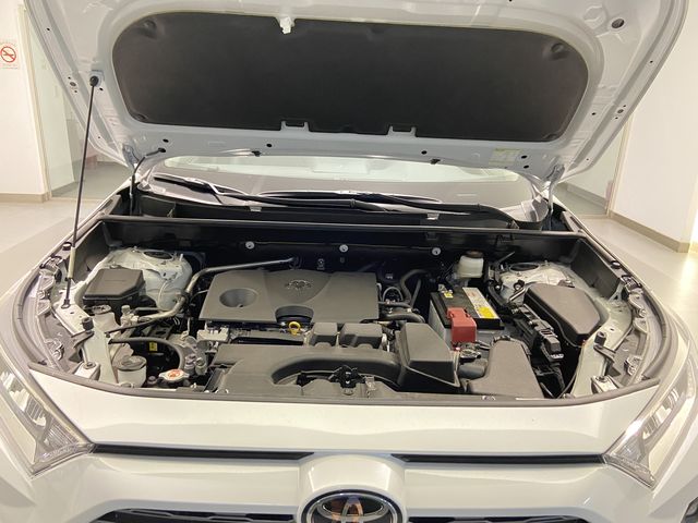 RAV4 2.0  第10張相片
