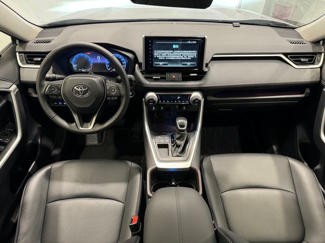 RAV4 2.0  第7張相片