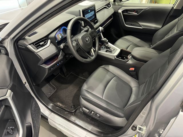RAV4 2.0  第8張相片