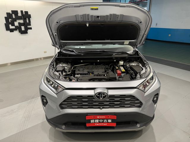 RAV4 2.0  第10張相片