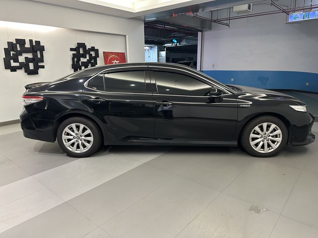 CAMRY 2.5 HV  第4張相片