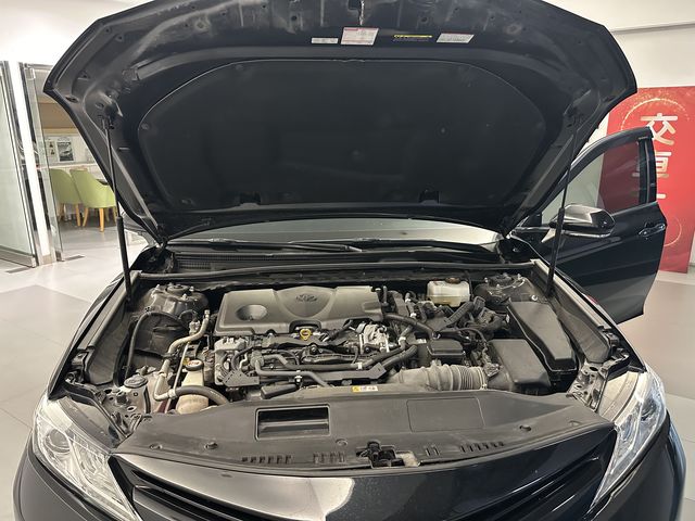 CAMRY 2.5 HV  第10張相片