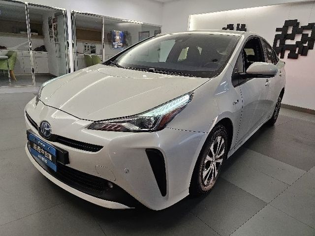 PRIUS 1.8  第1張相片