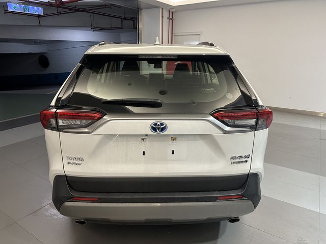 RAV4 2.5HV 4WD  第6張相片