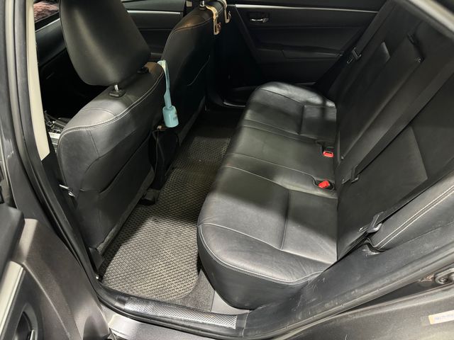 ALTIS 1.8  第9張相片