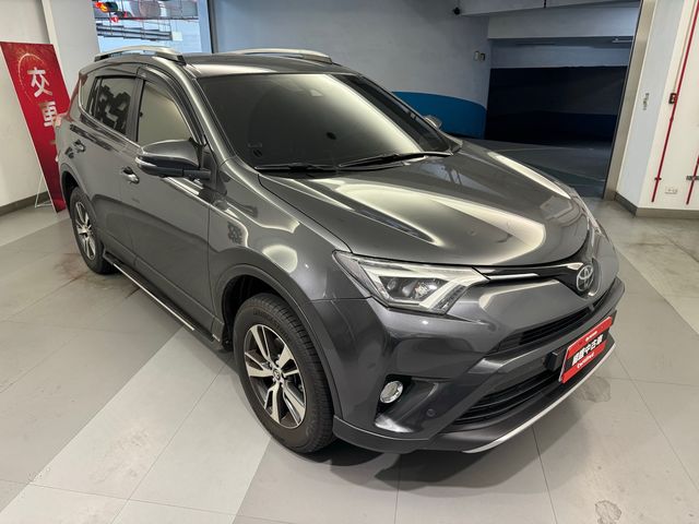 RAV4 2.0  第3張相片