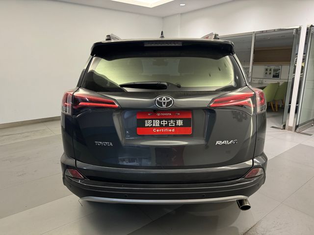 RAV4 2.0  第6張相片