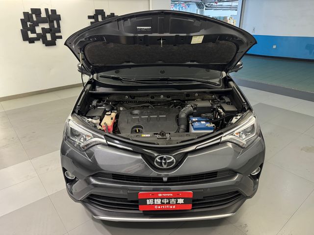 RAV4 2.0  第10張相片