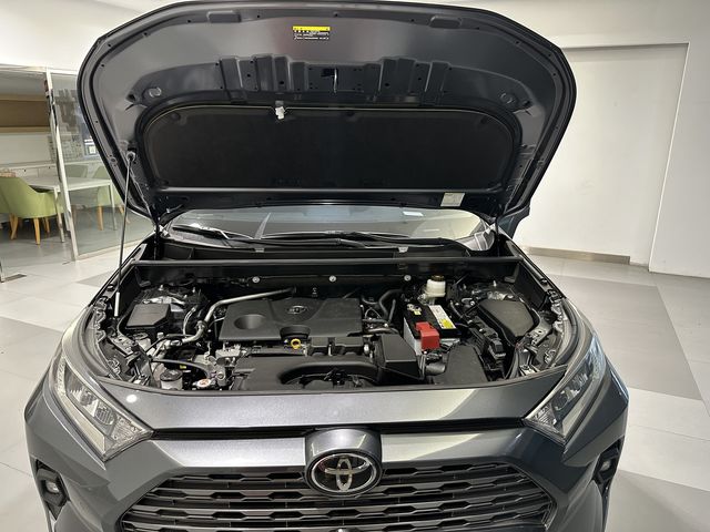 RAV4 2.0  第10張相片