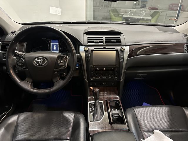 CAMRY 2.5 HV  第7張相片
