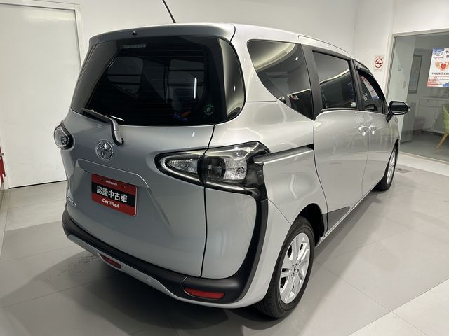 SIENTA 1.5  第5張相片