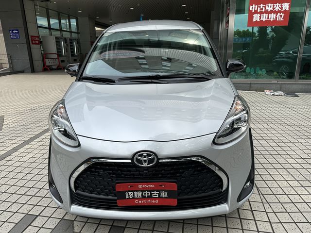 SIENTA 1.8  第2張相片