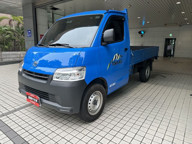 TOWN ACE 1.5  第1張相片