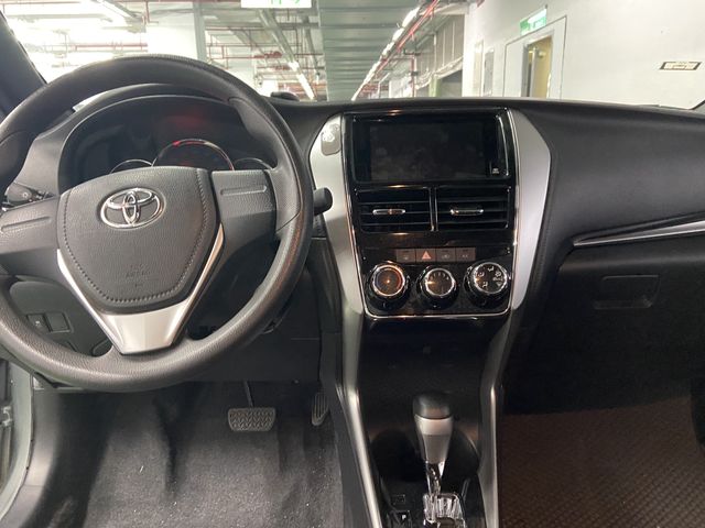 YARIS 1.5  第7張相片