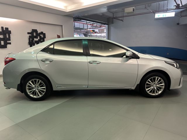 ALTIS 1.8  第4張相片