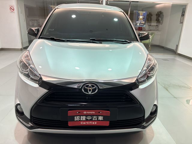 SIENTA 1.8  第2張相片