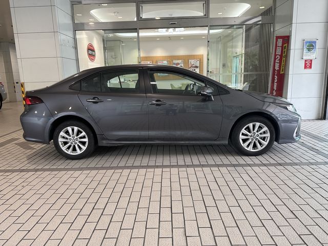 ALTIS 1.8  第4張相片
