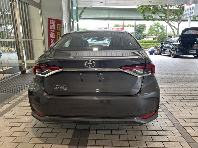 ALTIS 1.8  第6張相片