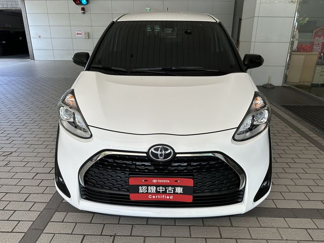 SIENTA 1.8  第2張相片