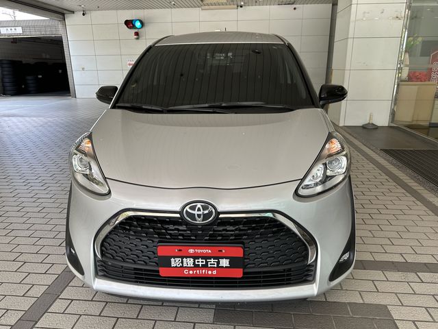 SIENTA 1.8  第2張相片
