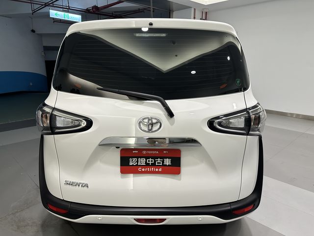 SIENTA 1.8  第6張相片