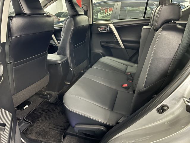 RAV4 2.0  第9張相片
